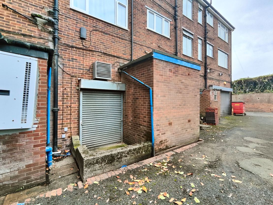 328-330 Pound Rd, Oldbury B68 8NQ