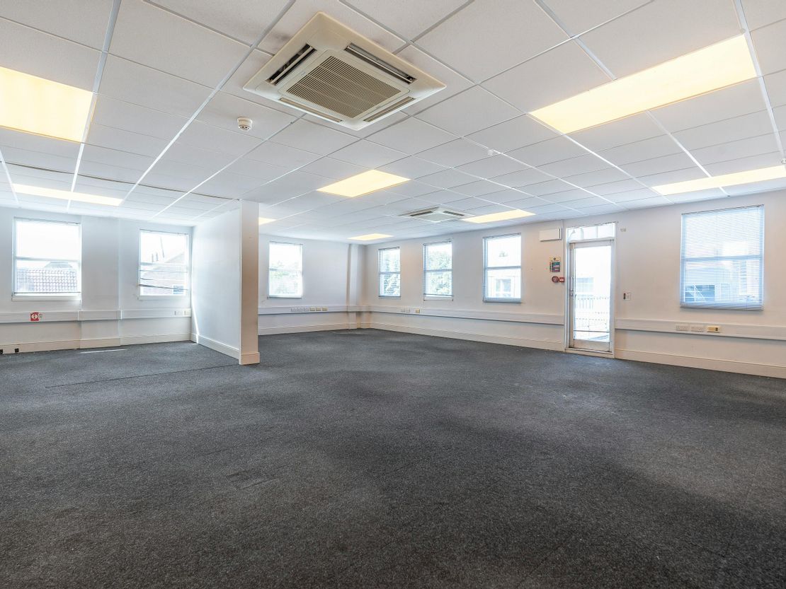 Picton House, 52 High Street, Kingston upon Thames, KT1 1HN