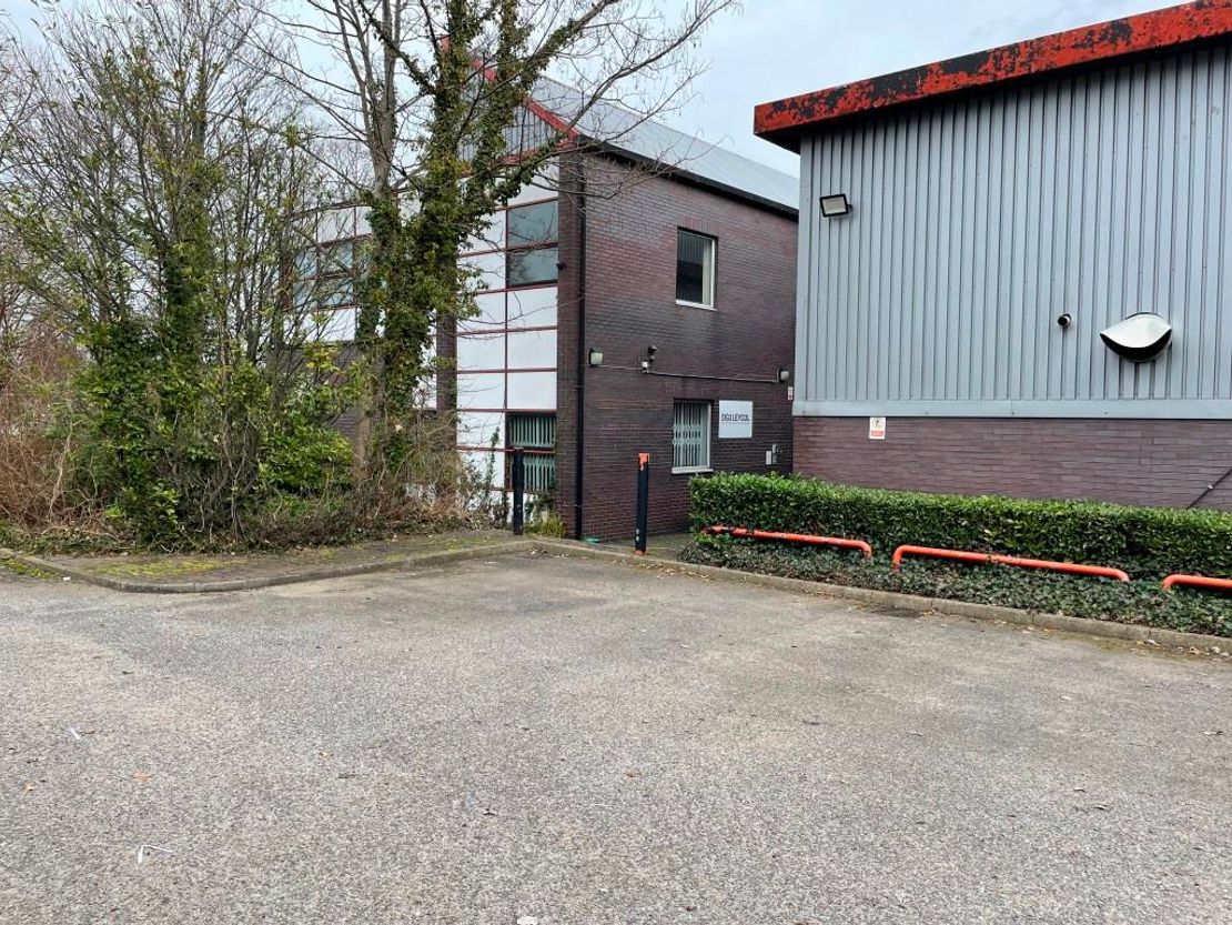 1 Bailey Court, Bailey Drive, Gillingham Business Park, Gillingham, Kent, ME8 0PZ