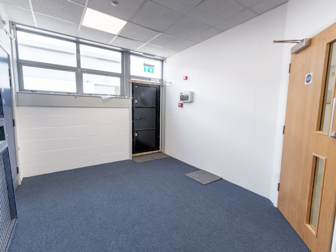 Unit 10 Redhill 23, 29 Holmethorpe Avenue, Holmethorpe Industrial Estate, Redhill, Surrey, RH1 2GD