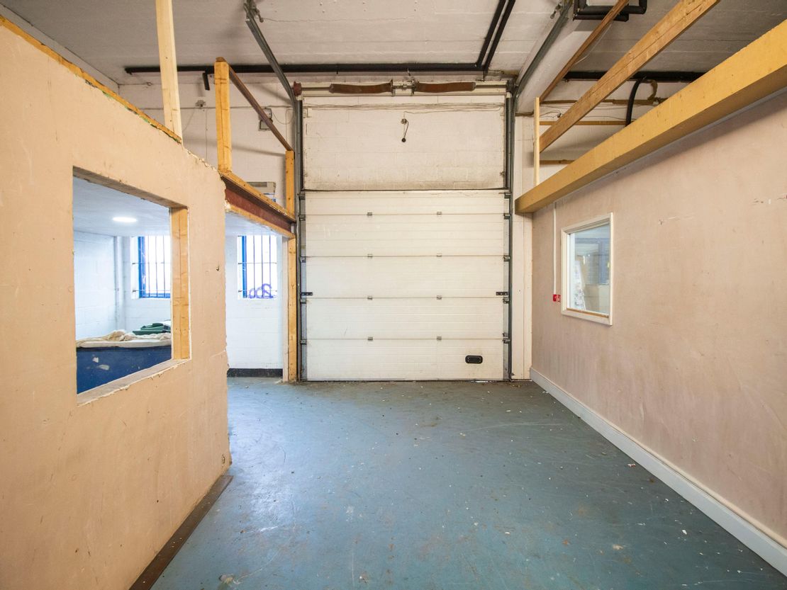 Unit 28, Cygnus Business Centre, Dalmeyer Road, Willesden, NW10 2XA