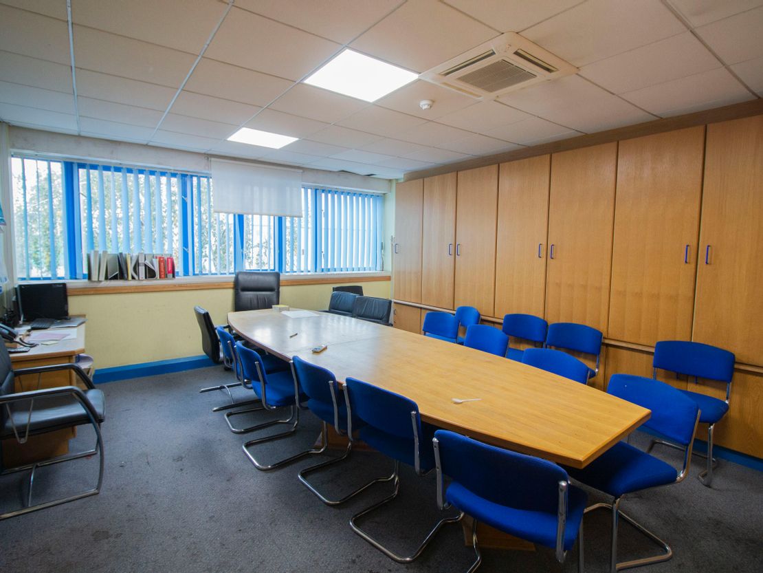 Unit 28, Cygnus Business Centre, Dalmeyer Road, Willesden, NW10 2XA
