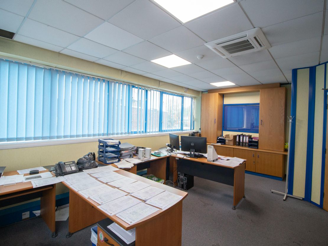 Unit 28, Cygnus Business Centre, Dalmeyer Road, Willesden, NW10 2XA