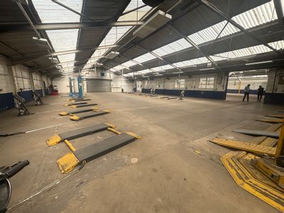 Property Image for 4 Covent Garden Close, Luton, LU4 8QB