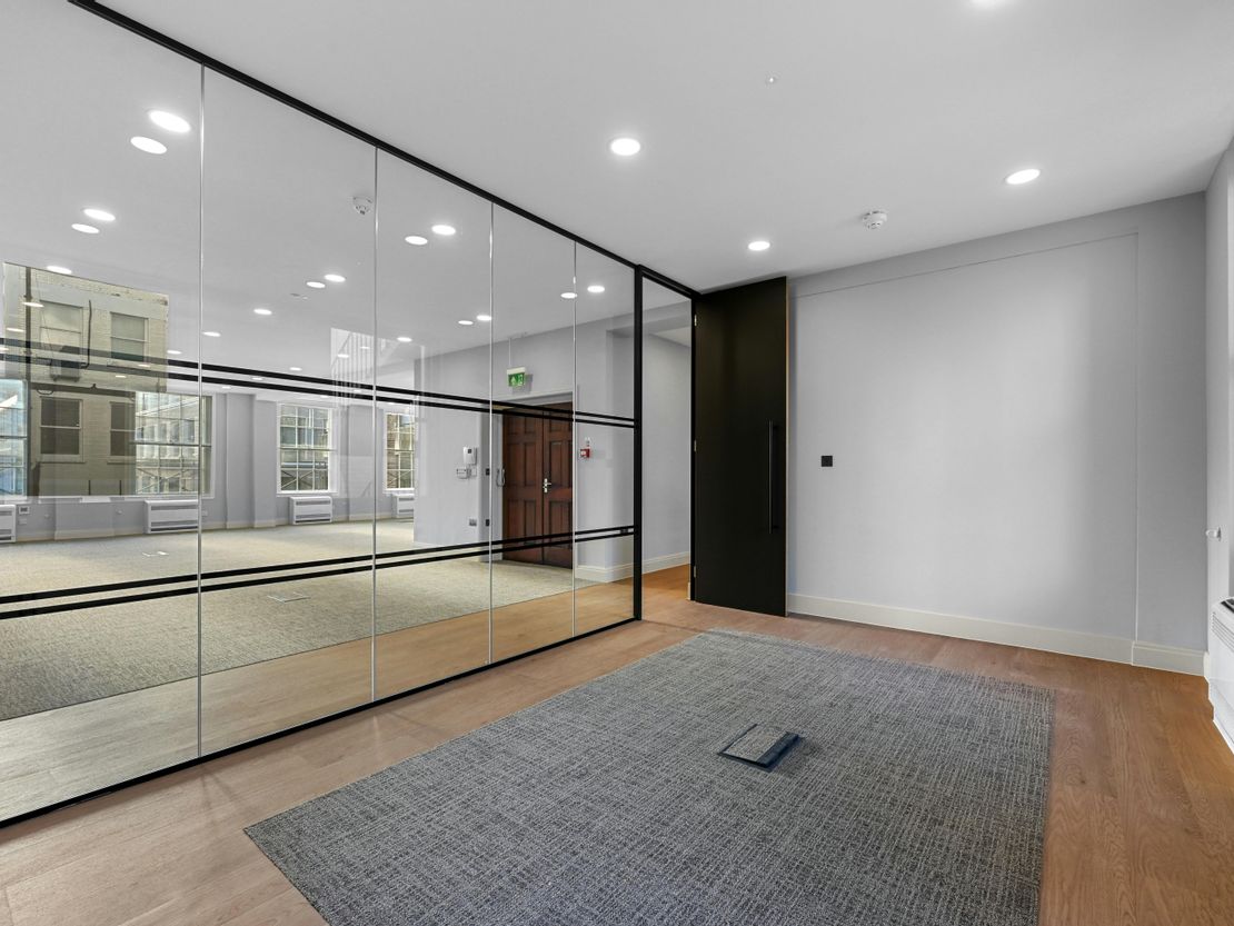 16 Hanover Square, Mayfair, London, W1S 1HT