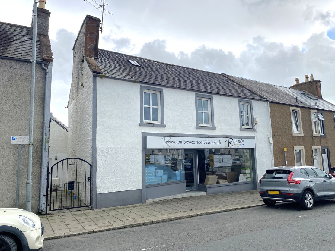 239/245 King Street, Castle Douglas, Dumfries And Galloway, DG7 1DT