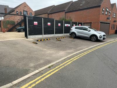 Property Image for Berkeley House, Kenilworth, CV8 1EB
