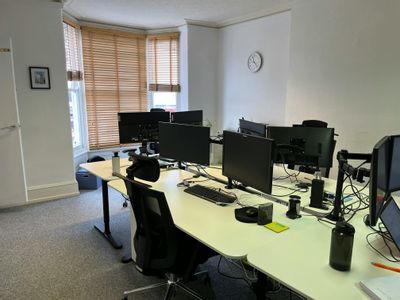 Property Image for Berkeley House, Kenilworth, CV8 1EB