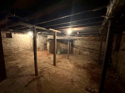 Property Image for 103 Risbygate Street, Bury St. Edmunds, IP33 3AA