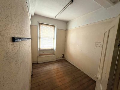 Property Image for 103 Risbygate Street, Bury St. Edmunds, IP33 3AA