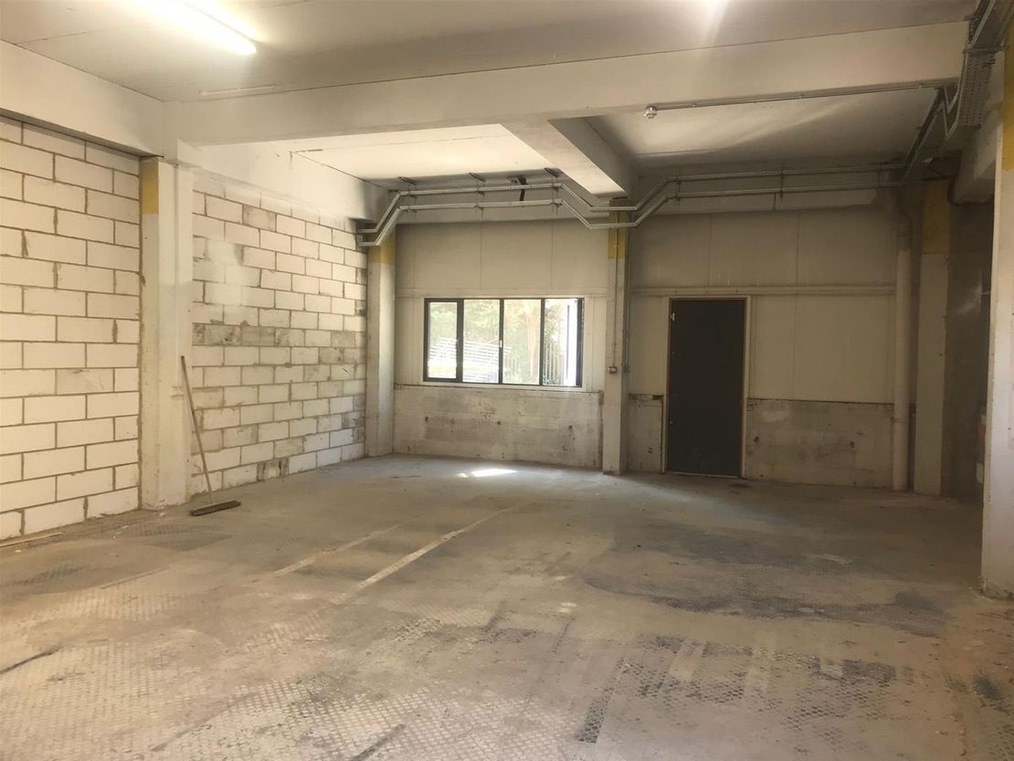 Unit 1, 5 Sandiford Road, Kimpton Industrial Park, Sutton SM3 9RN