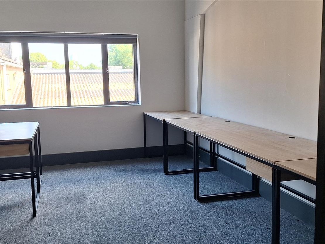 Unit 1, 5 Sandiford Road, Kimpton Industrial Park, Sutton SM3 9RN