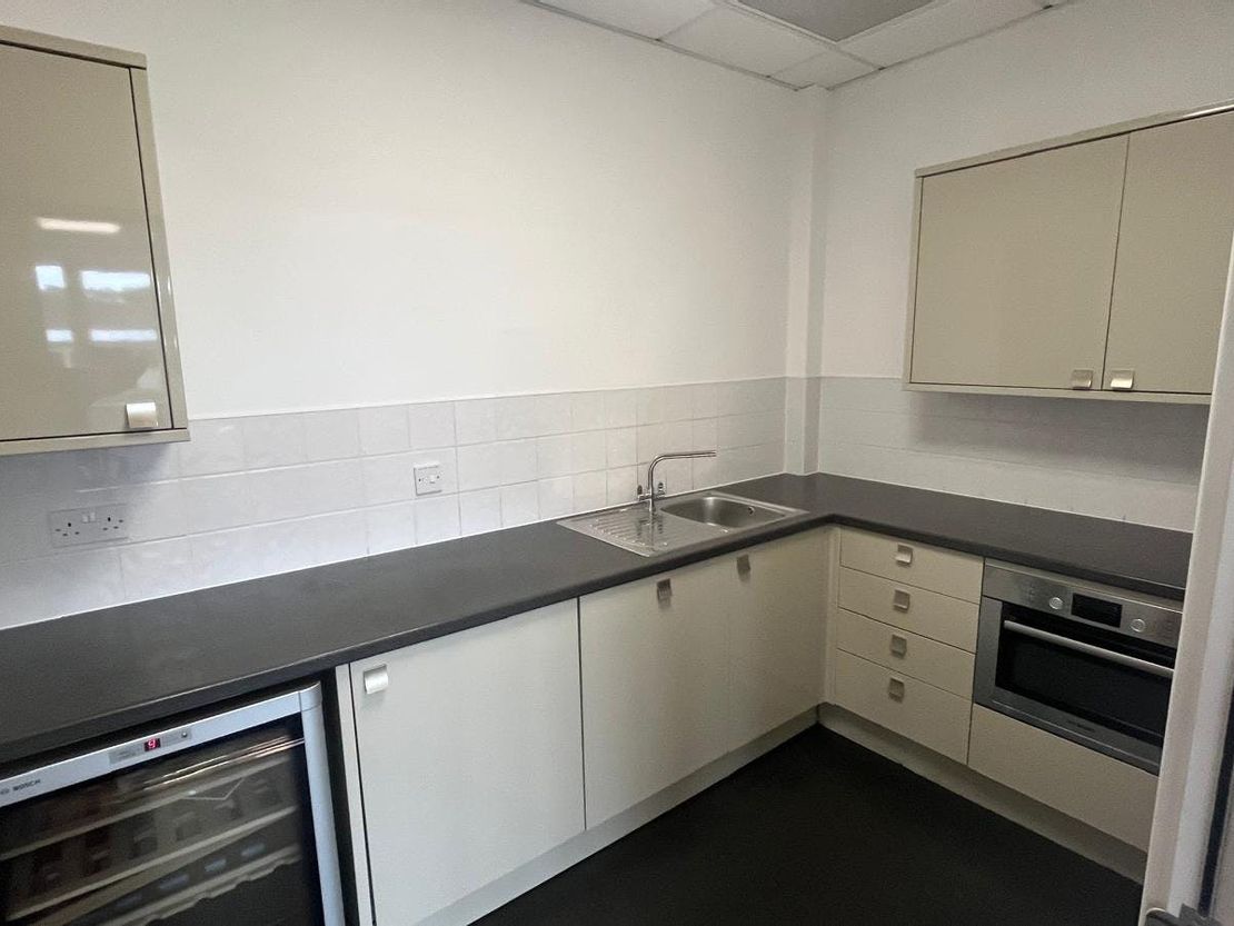 6 Athena Court, Athena Drive, Warwick, CV34 6RT