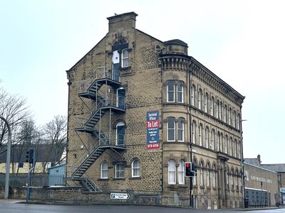 Property Image for 21 St Johns Road, Huddersfield