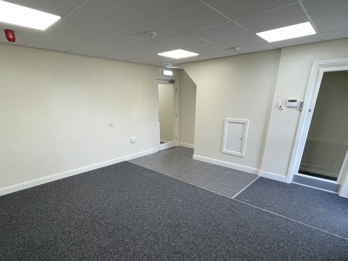 Units 2-3 Sidings Court, Henry Boot Way, Hull, East Riding Of Yorkshire, HU4 7DY