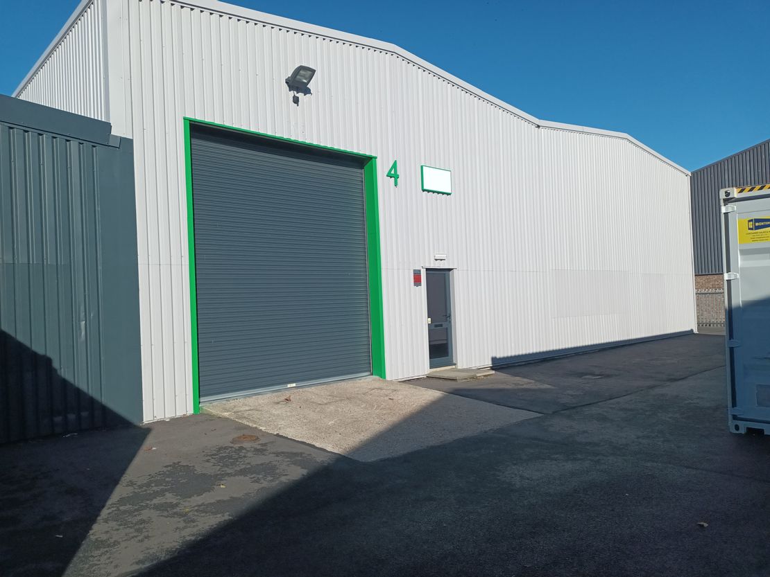 Unit 4 Sandy Industrial Estate, Blaydon Road, Sandy, Bedfordshire, SG19 1RZ