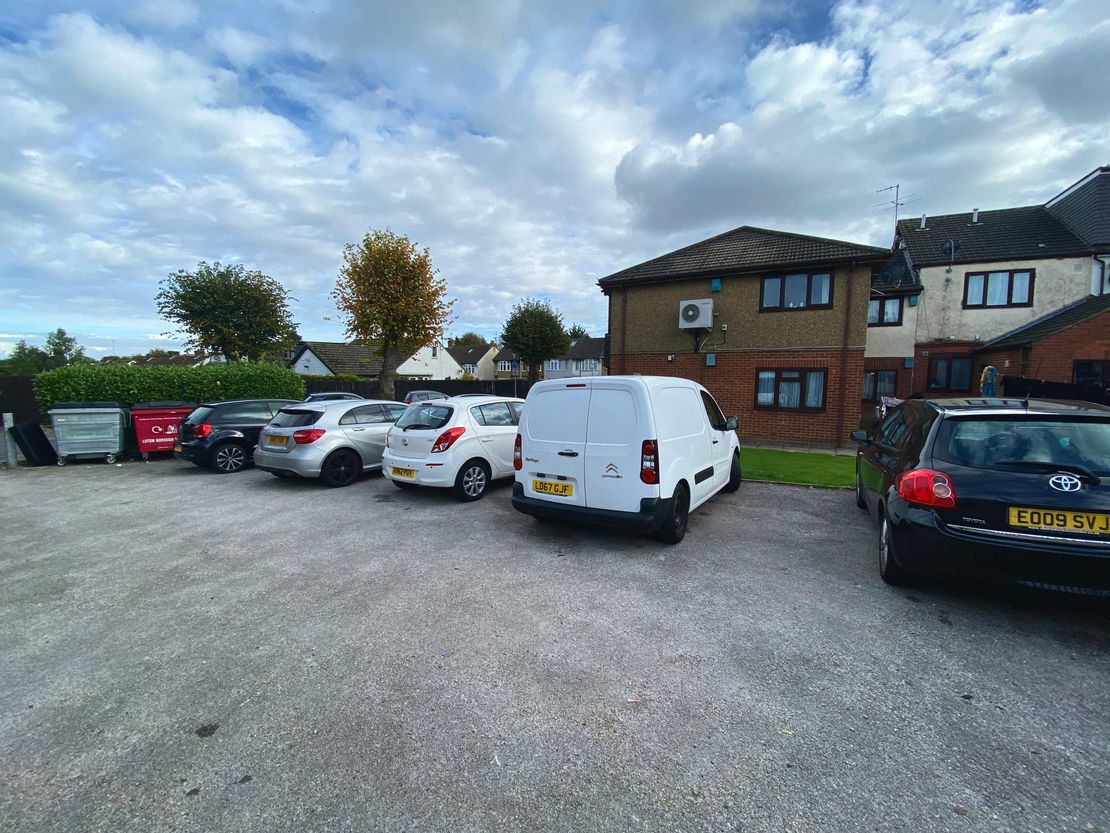 Julia Court, Bishopscote Road, Luton, LU3 1UR