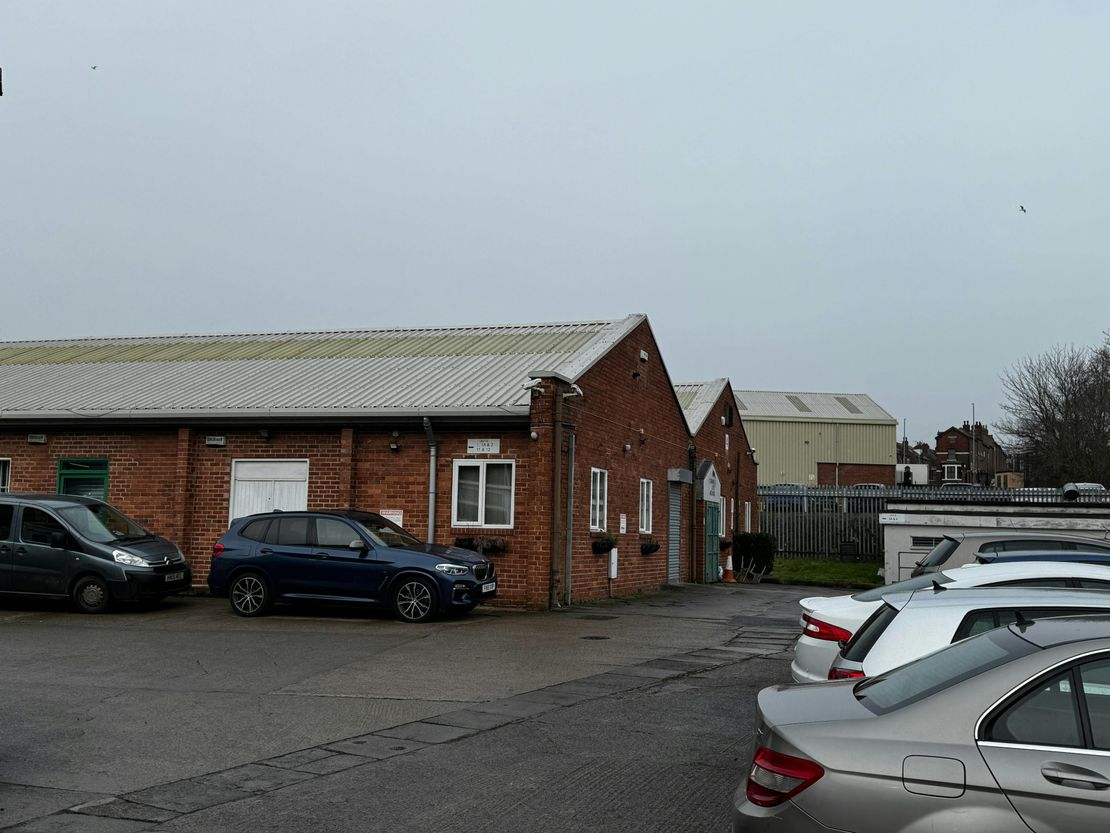 Unit 3A & 4, Ashbrooke Park, Parkside Lane, Leeds, LS11 5SF