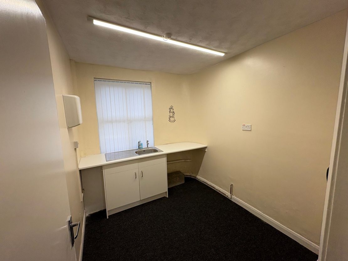 Adlink House, 86 The Highway, Hawarden, Deeside, Flintshire, CH5 3DJ