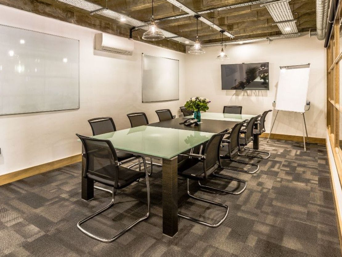 2 Bath Place, London, EC2A 3DR