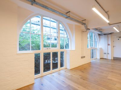 Property Image for Unit 32, Waterside, 44-48 Wharf Road, Islington, N1 7UX
