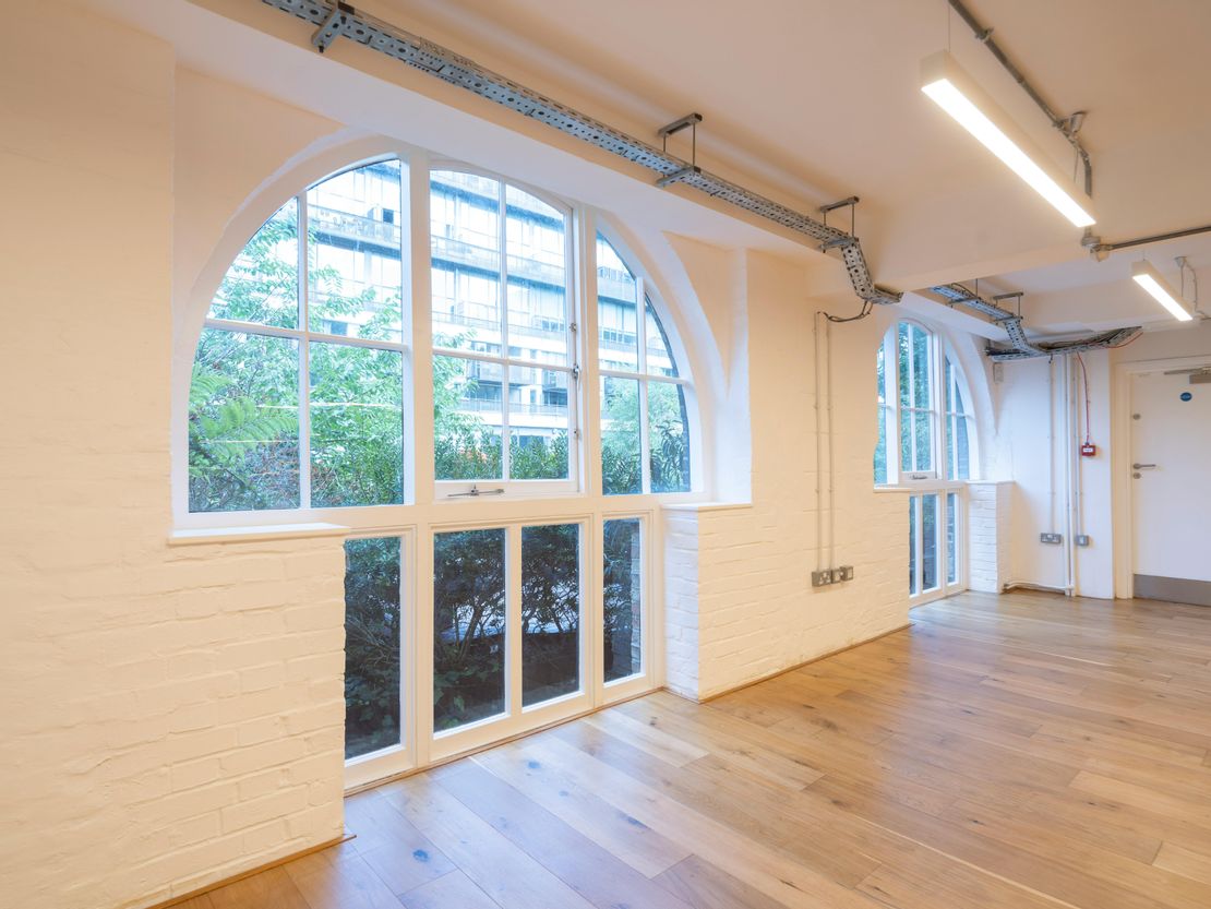 Unit 32, Waterside, 44-48 Wharf Road, Islington, N1 7UX