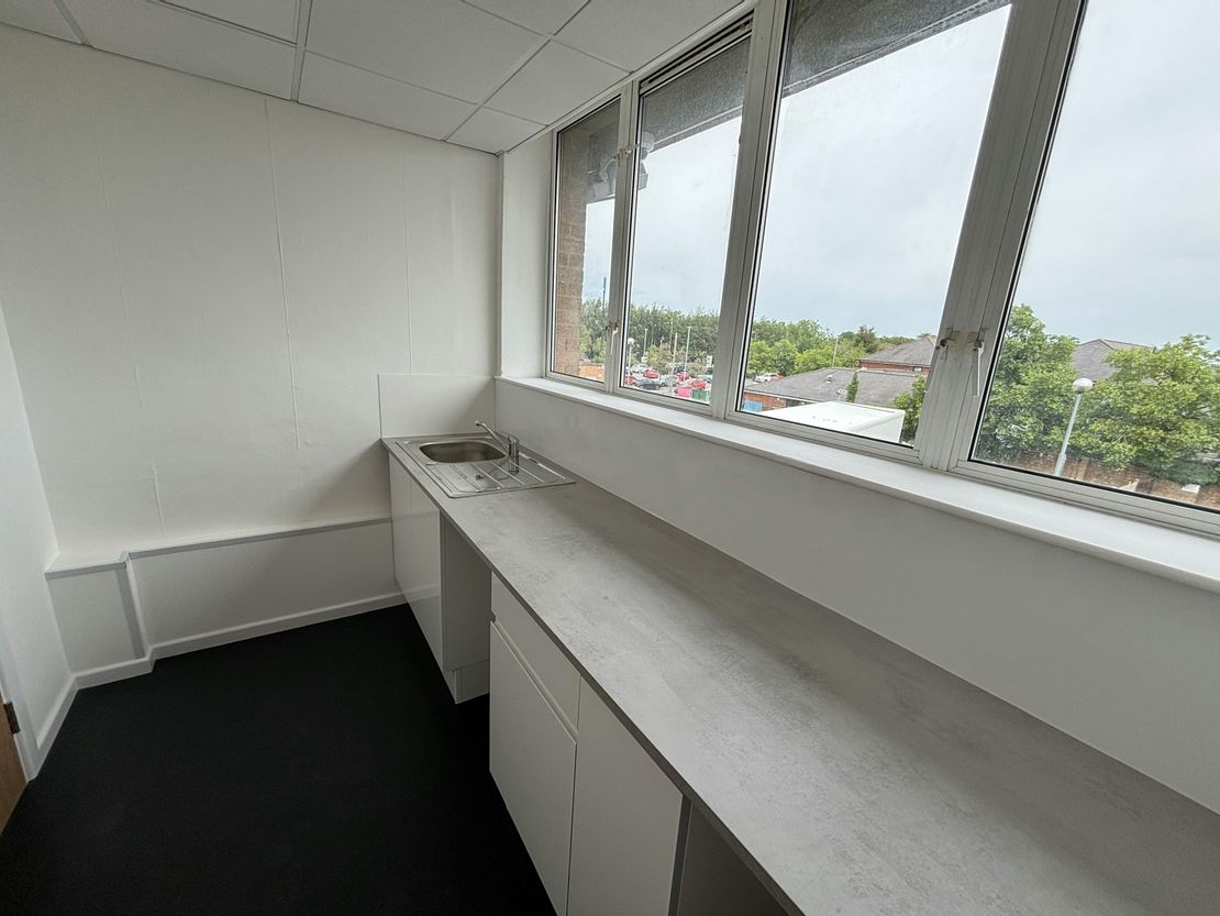 Suite 6, First Floor, Brighton Hill Shopping Centre, Basingstoke, RG22 4EH