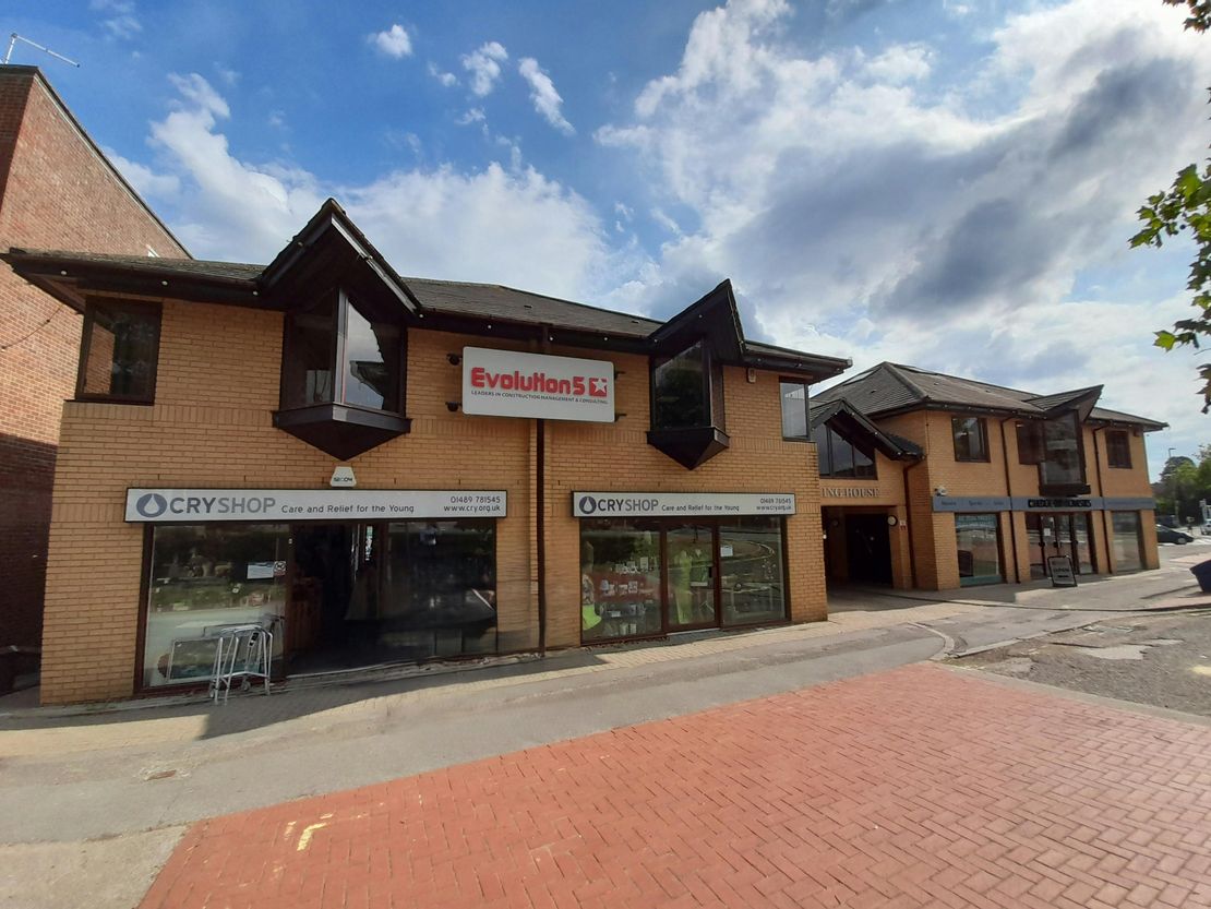 Stirling House, 7 St. Johns Road, Southampton, SO30 4AA