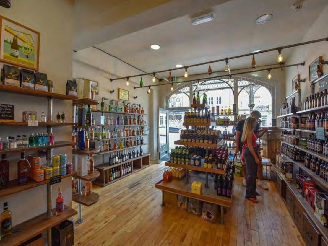 4A The Colonnade, Cavendish Arcade, Buxton, SK17 6AL