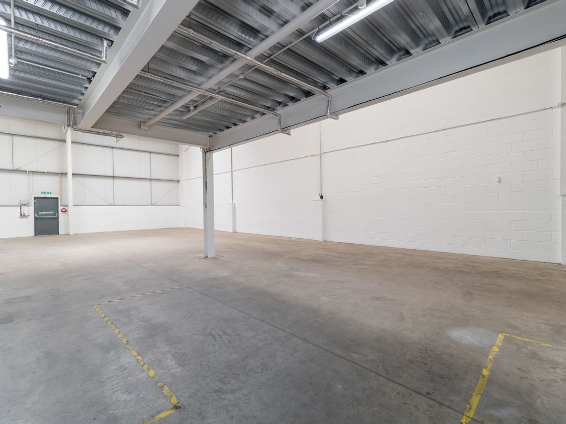 Unit 14 Redhill 23, Holmethorpe Industrial Estate, Redhill, RH1 2GD
