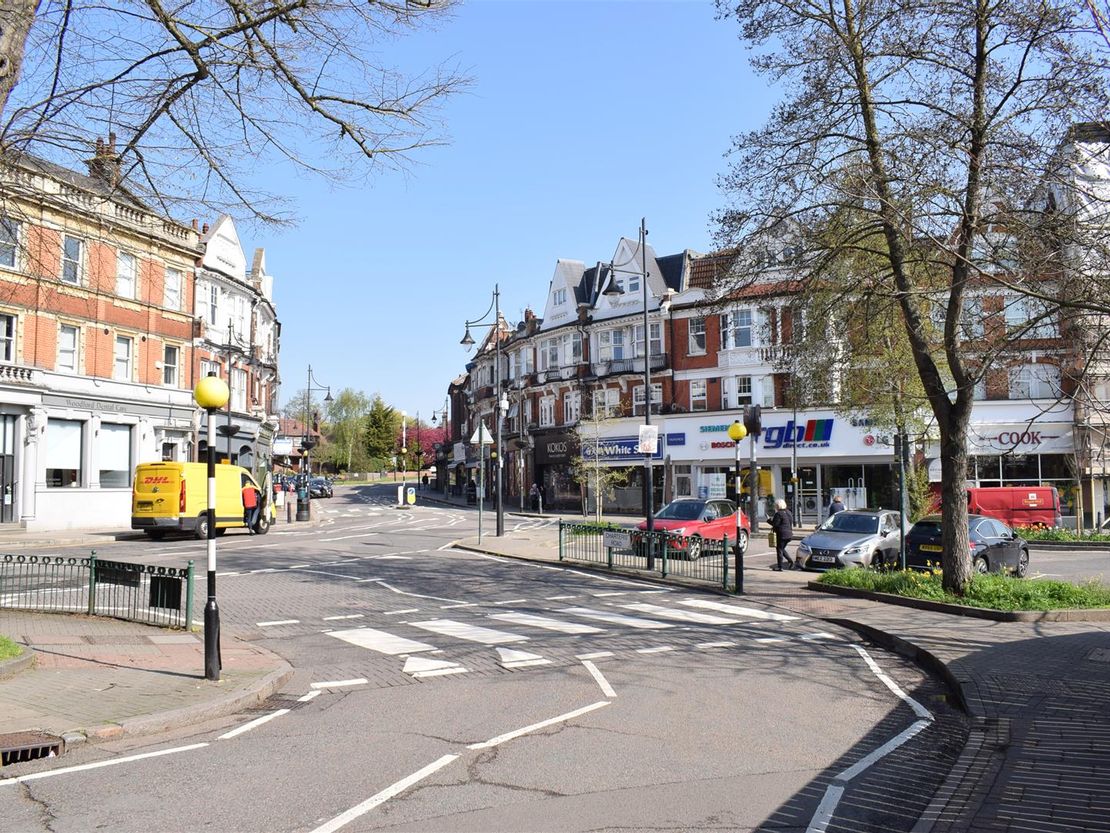 The Broadway, Woodford Green