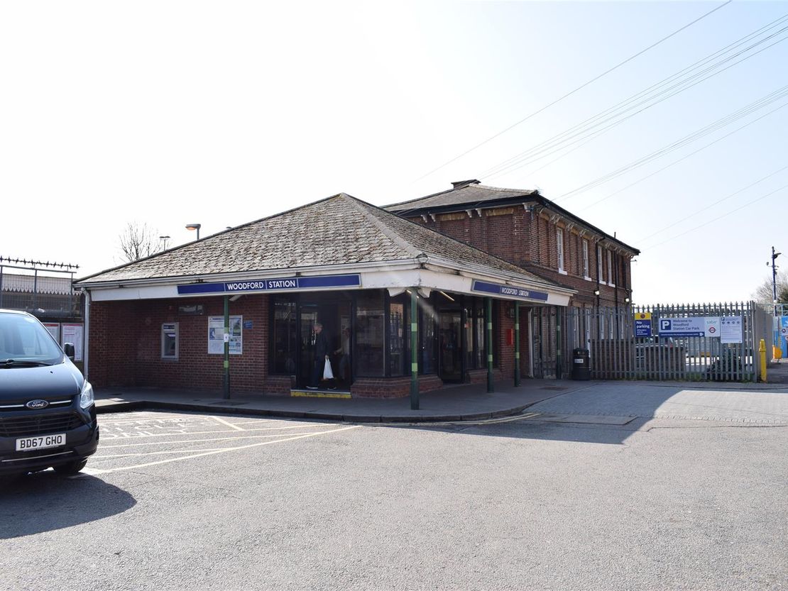 The Broadway, Woodford Green