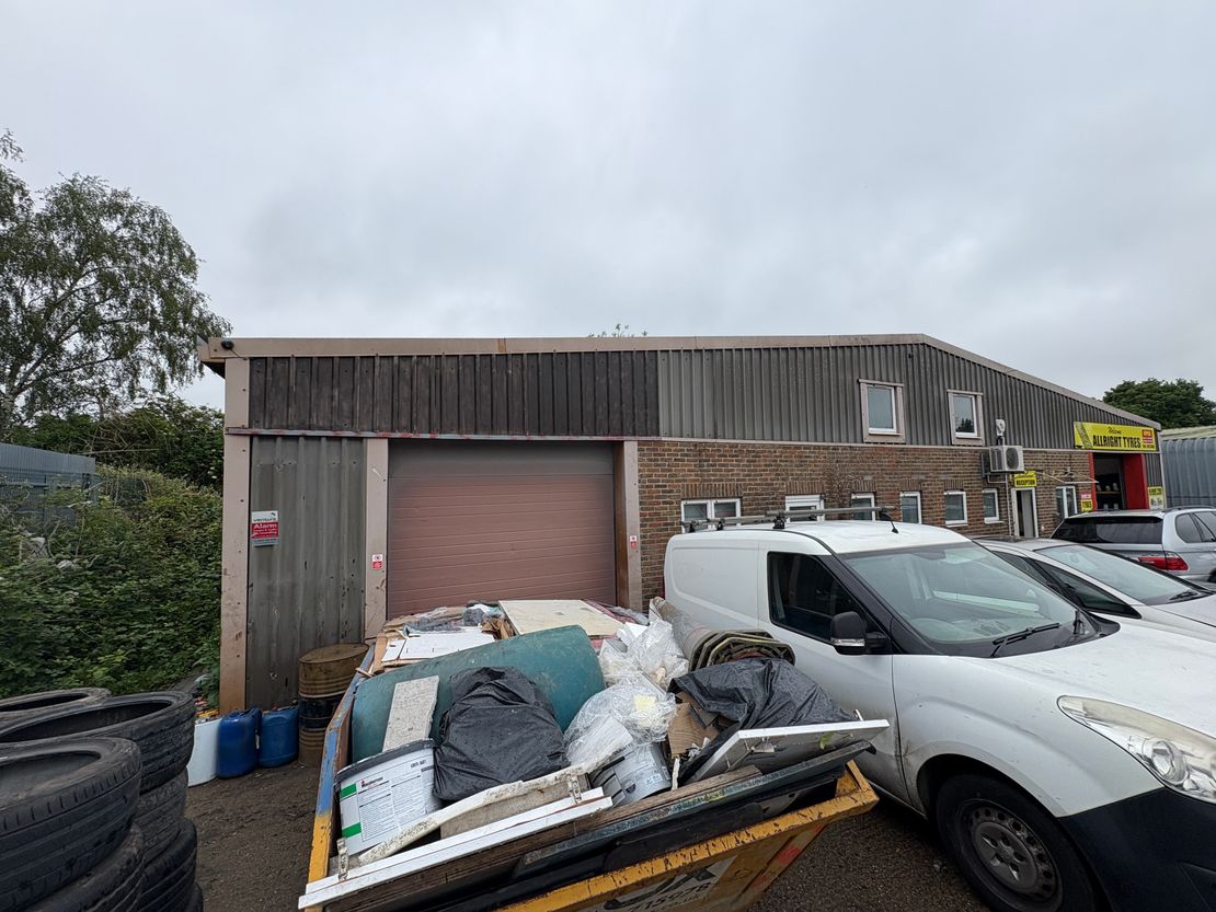 Unit 9, Bolney Grange Industrial Park, Bolney, Burgess Hill, West Sussex, RH17 5PB