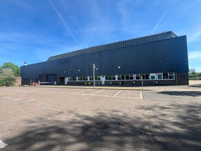 Property Image for Iain Stewart Centre, Beehive Ring Road, London Gatwick Airport, Gatwick, West Sussex, RH6 0PB