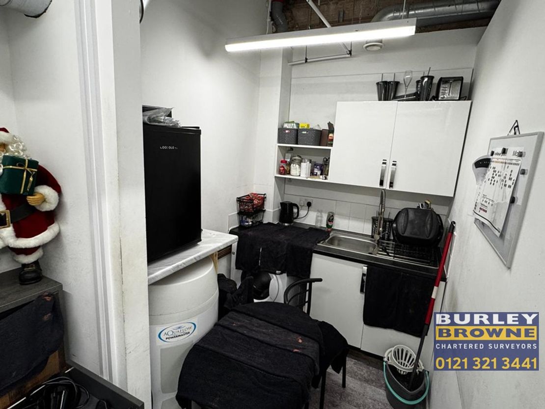 Unit 2-4, City Arcade, Market Street, Lichfield, Staffordshire, WS13 6LY