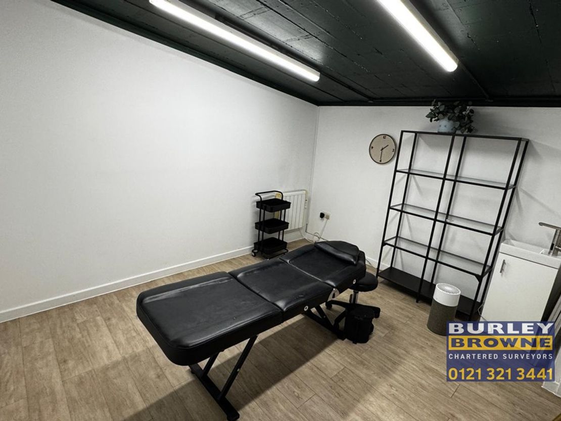 Unit 2-4, City Arcade, Market Street, Lichfield, Staffordshire, WS13 6LY