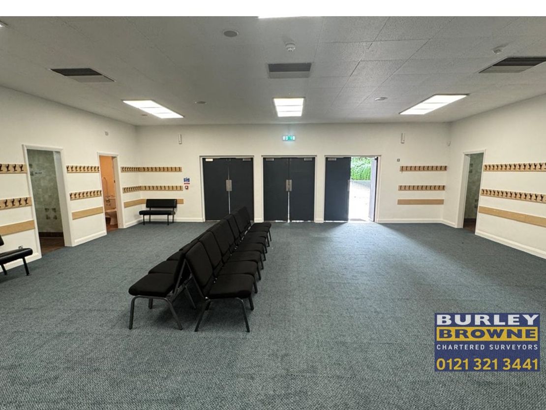 303 Penns Lane, Walmley, Sutton Coldfield, West Midlands, B76 1NE