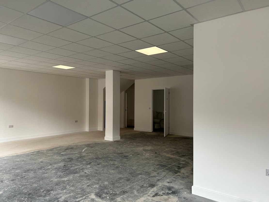 Unit 11 Victoria Passage, Stourbridge, West Midlands, DY8 1DP