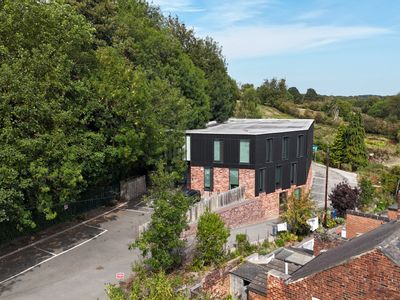 Property Image for The Fram Well, Framwellgate Peth, Durham, DH1 5SX
