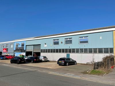 Property Image for Unit 3 Monza House, Fircroft Way, Edenbridge, Kent, TN8 6EJ