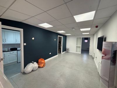 Property Image for 78 Northgate, Wakefield, West Yorkshire, WF1 3AY