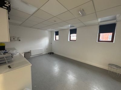 Property Image for 78 Northgate, Wakefield, West Yorkshire, WF1 3AY
