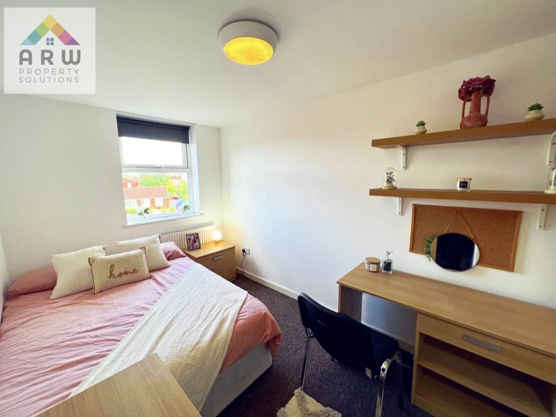 Cadogan Street, Liverpool
