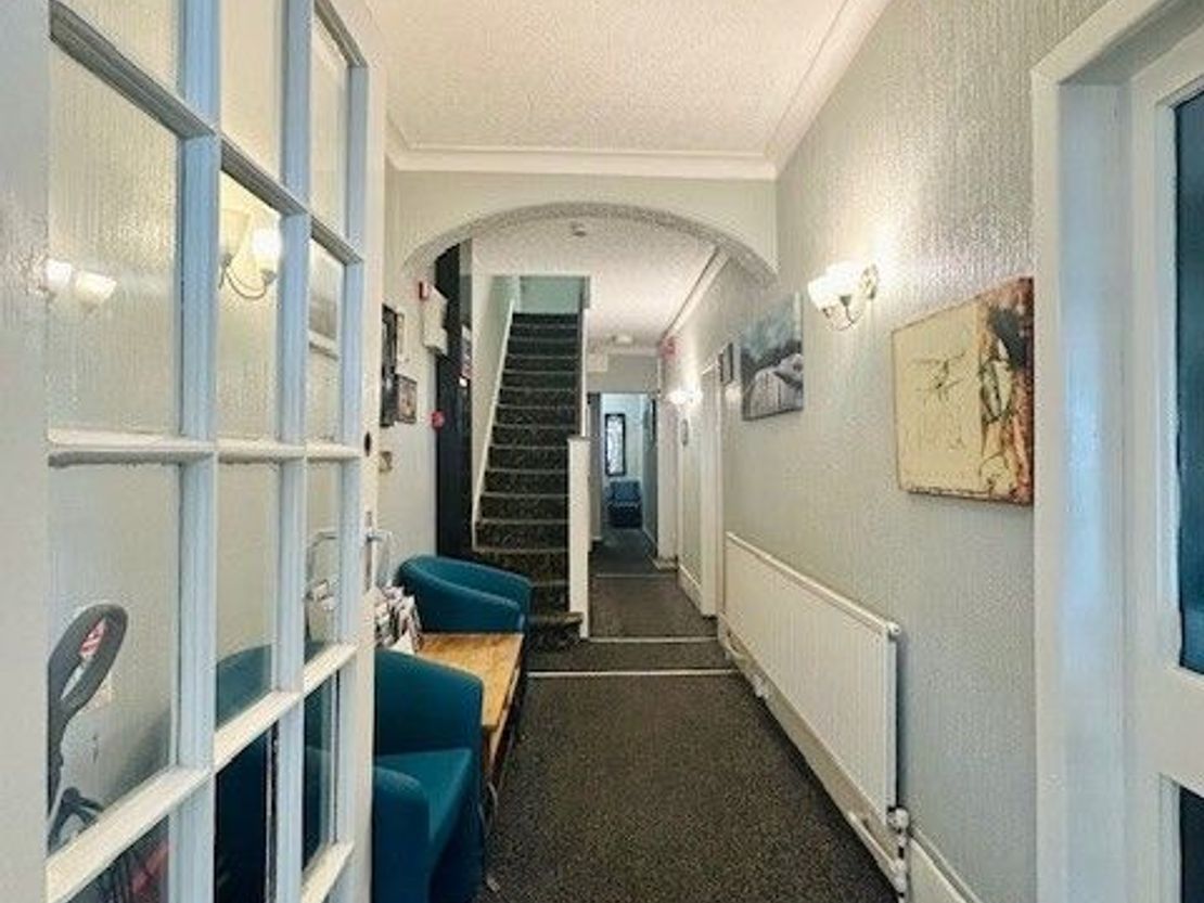Alderley Hotel, 581 New South Promenade, Blackpool, FY4 1NG