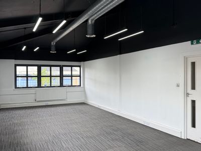 Property Image for Unit 26 Campus 5, Third Avenue, Letchworth, Hertfordshire, SG6 2JF