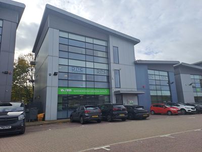 Property Image for 3 Gateway 1000 (SF), Arlington Business Park, Whittle Way, Stevenage, Hertfordshire, SG1 2FP