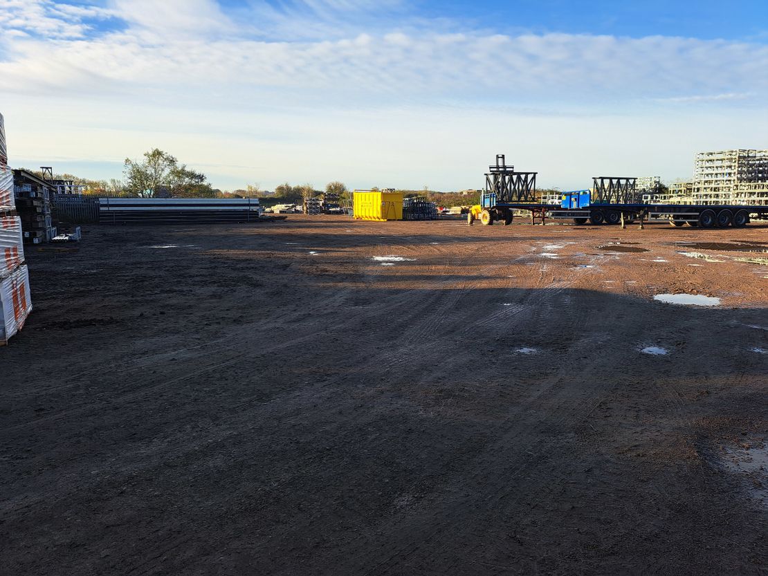 Storage Yard B, Blackburn Hall Farm, Milton Road, Thurleigh, Bedford, Bedfordshire, MK44 2DF