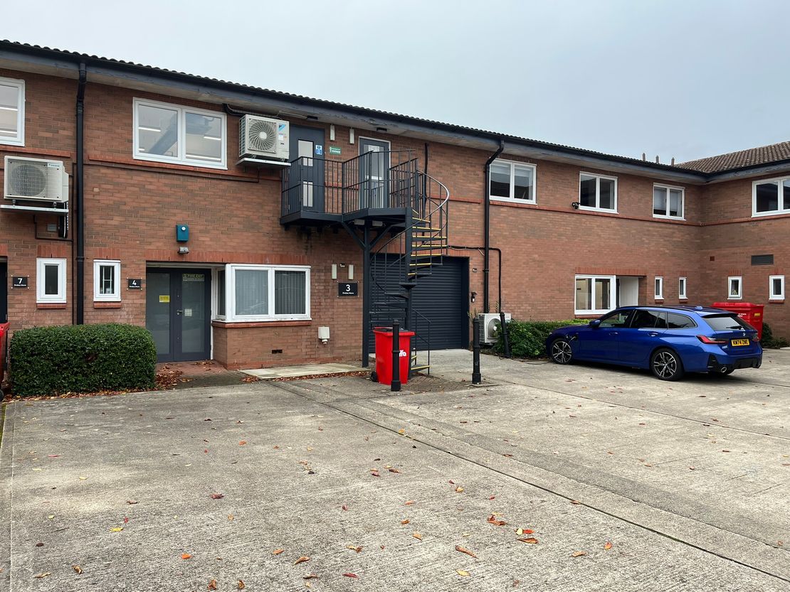 4 Drakes Mews, Crownhill, Milton Keynes, Buckinghamshire, MK8 0ER