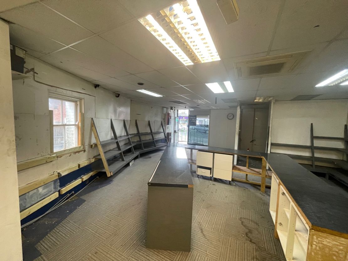 22 Station Road, Burgess Hill, West Sussex, RH15 9DS