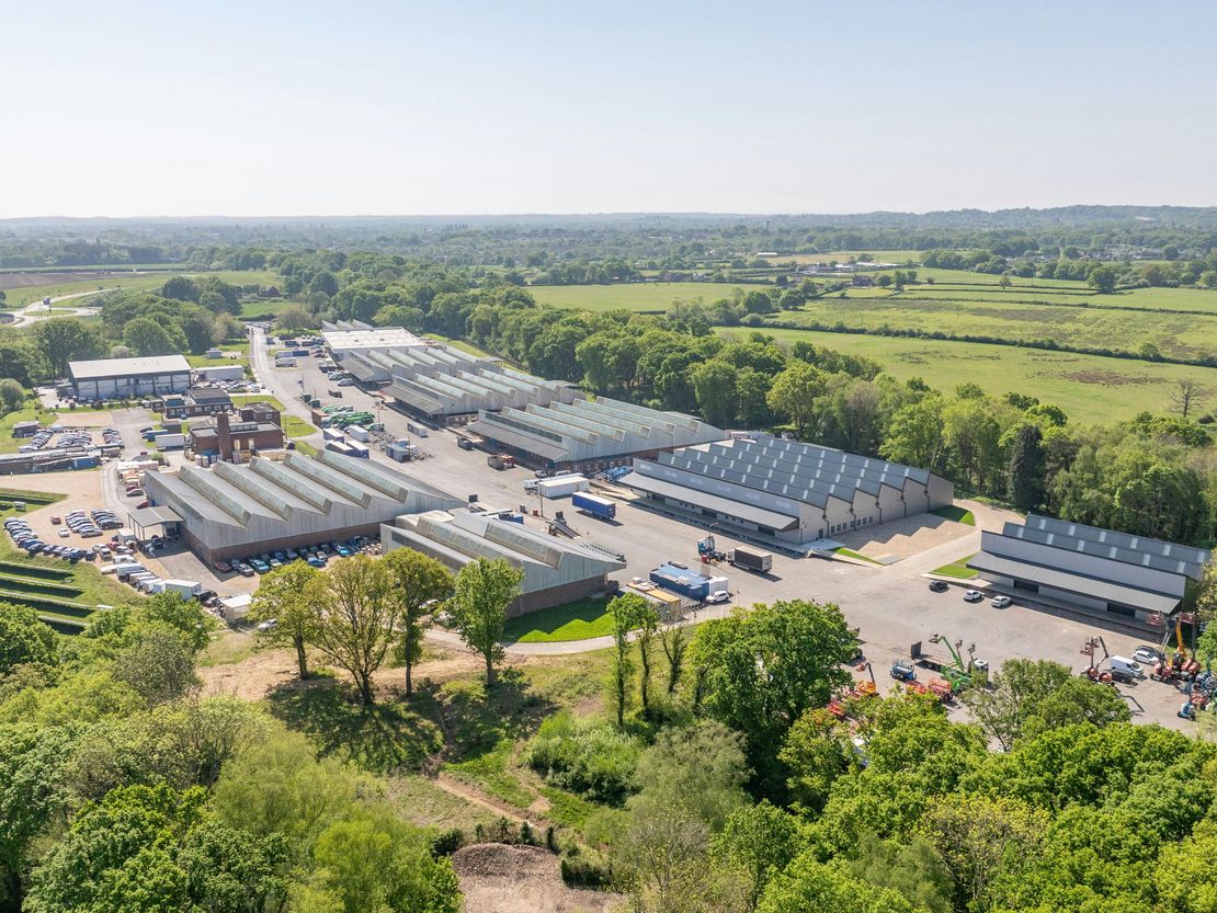 Units 6 & 7 Chalcroft Business Park, Burnetts Lane, West End, Southampton, SO30 2PA